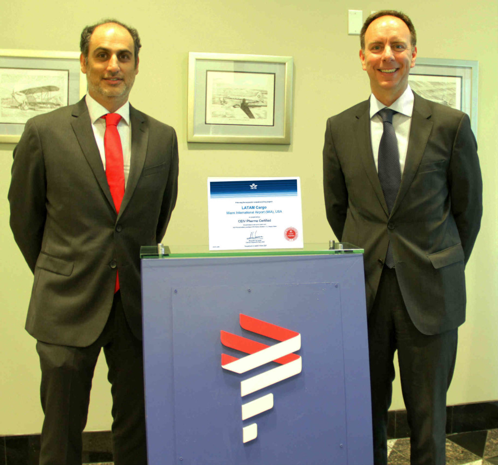 Andres Bianchi CEO LATAM Cargo and Peter Cerda Regional VP for the Americas IATA baja